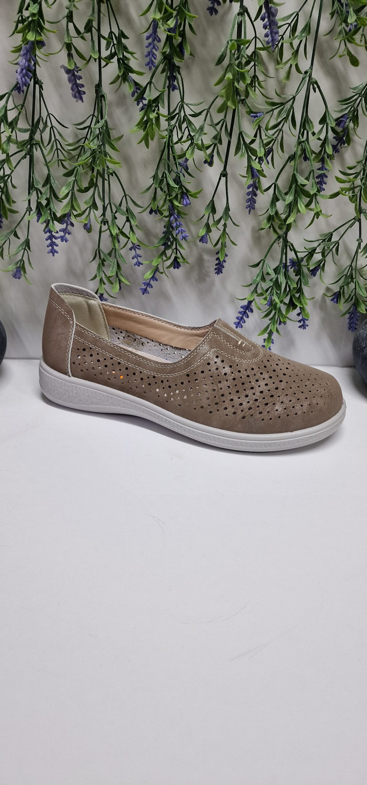 Imagen de 5-1605 TAUPE